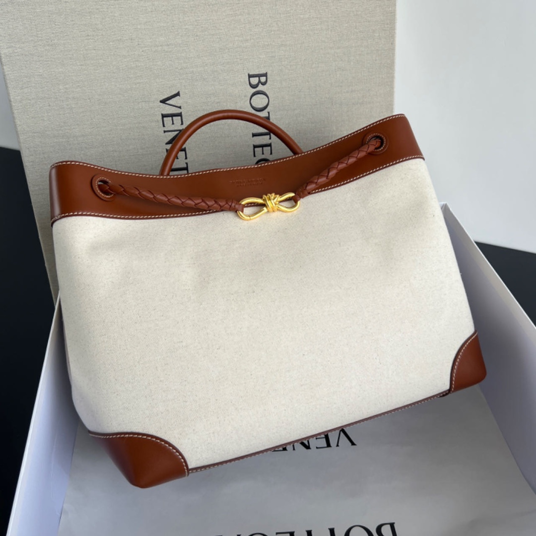modal image 7