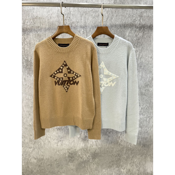 LV 로고 니트