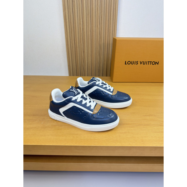 LV 스니커즈