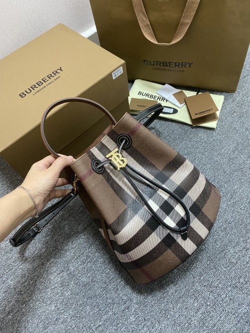 버치 브라운 버킷백
